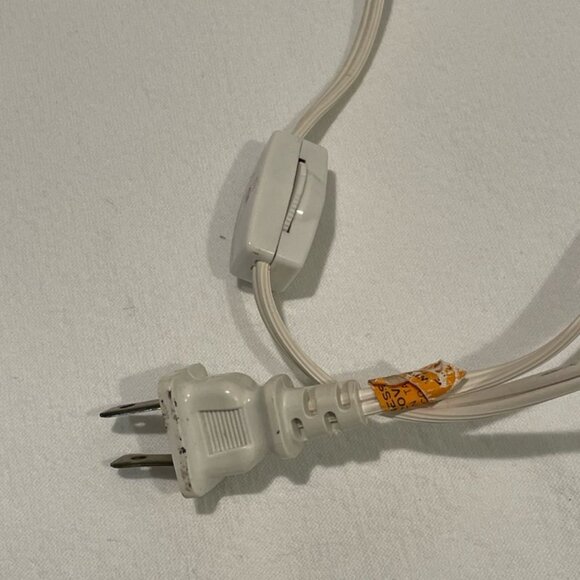 Vintage The Good Company Halloween Ceramic Witch w/ Broom & Cauldron Lighted - Picture 7 of 8